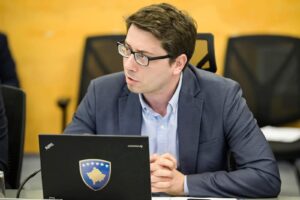 “E turpshme Lumir”, reagon Murati