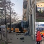 Video/ Aksidenti i rëndë me dy të vdekur në Milano, momenti kur tramvaji del nga shinat dhe përplaset me dyqanin